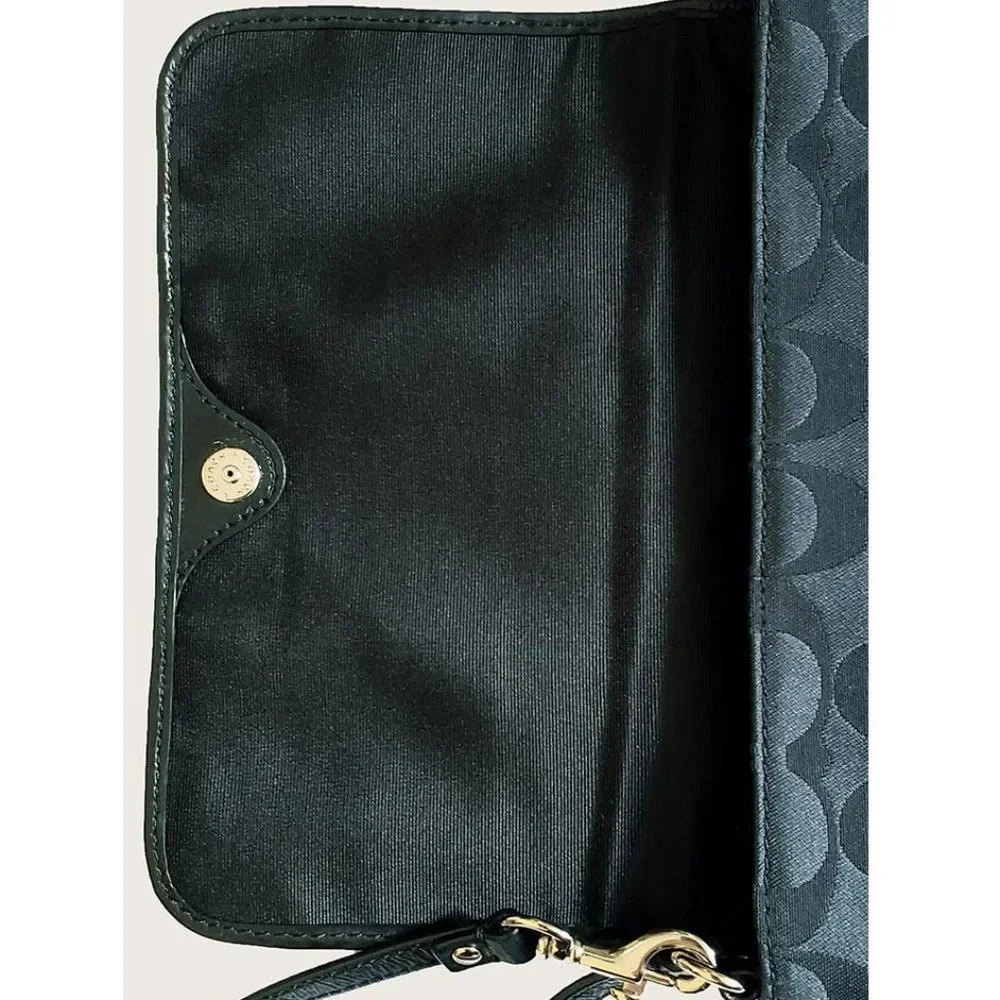 Coach Mini Bag NWOT - Picture 6 of 8